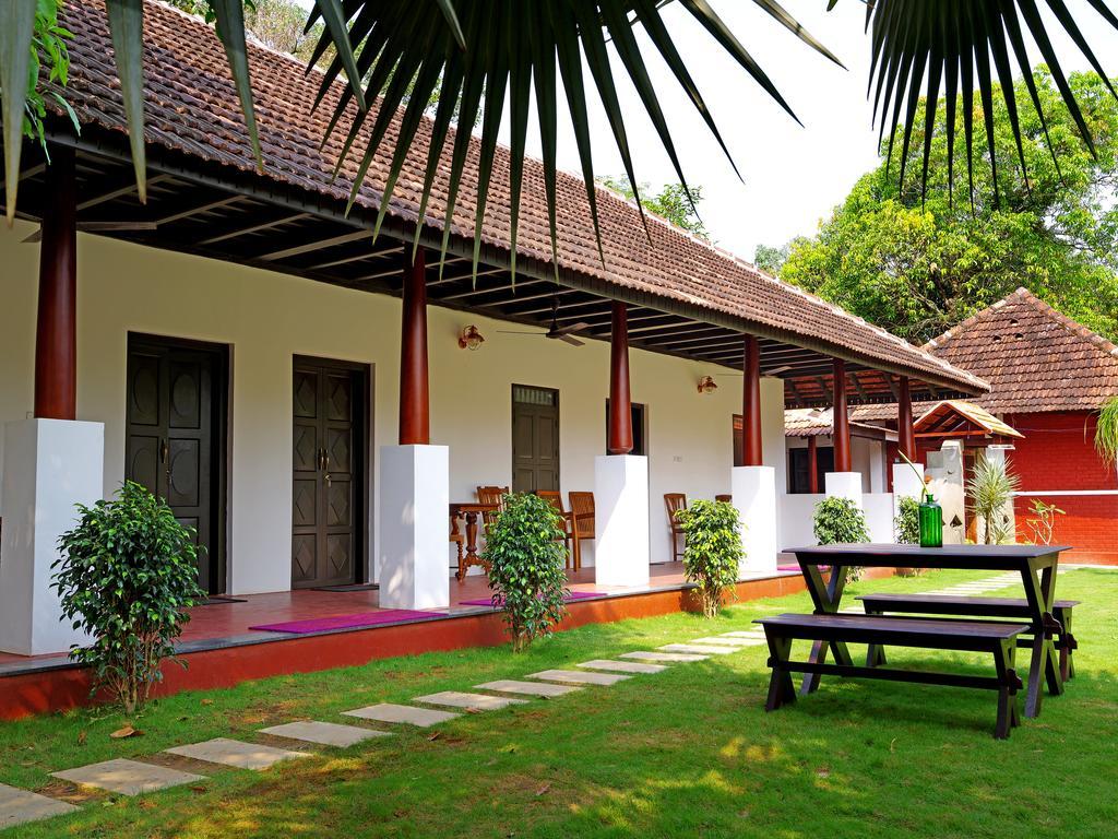 El Oceano Beach Villas Alappuzha Bagian luar foto